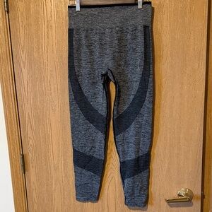 PINK Victoria's Secret Charcoal and Black Leggings